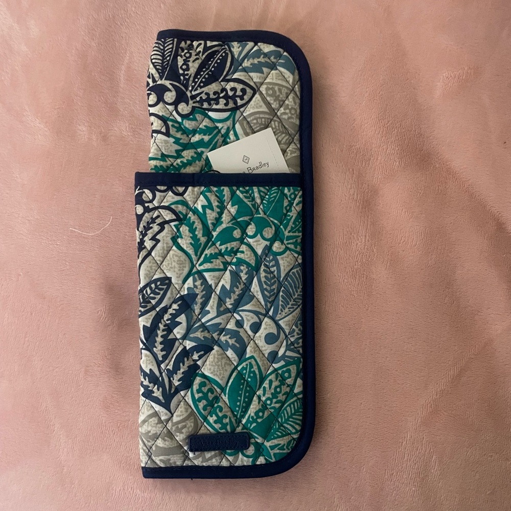 Vera Bradley Outlet Ultralight Curling & Falt Iron Cover